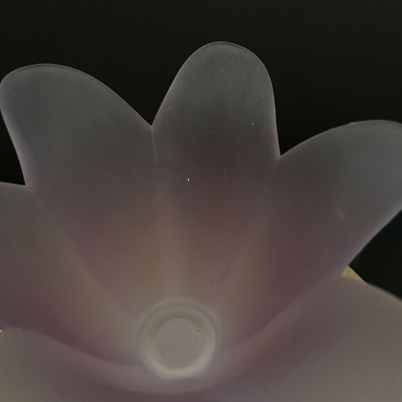 Partylite Purple Lilac Frosted Glass Tulip Large Candle Holder Vase - Picture 9 of 10